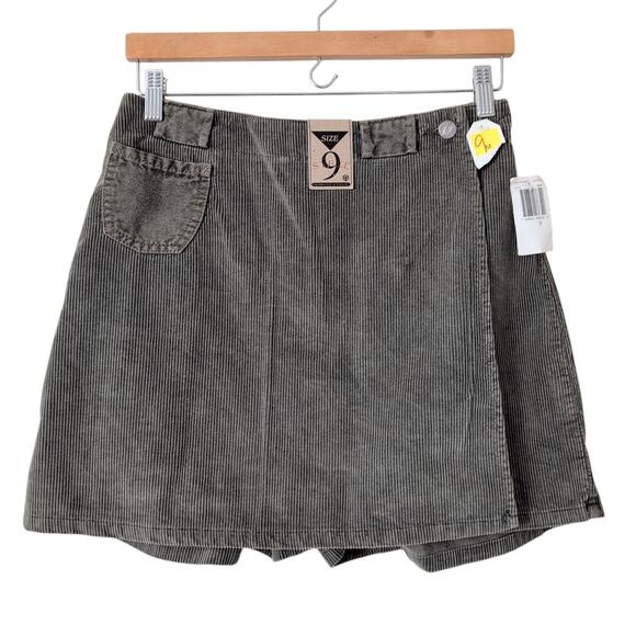 NWT Vintage Y2K Womens Mini Skirt Skort Corduroy Deadstock Olive Green 9 Gorp - Picture 1 of 10